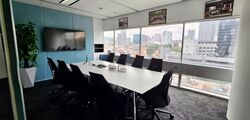 Gateway East (D7), Office #537066541